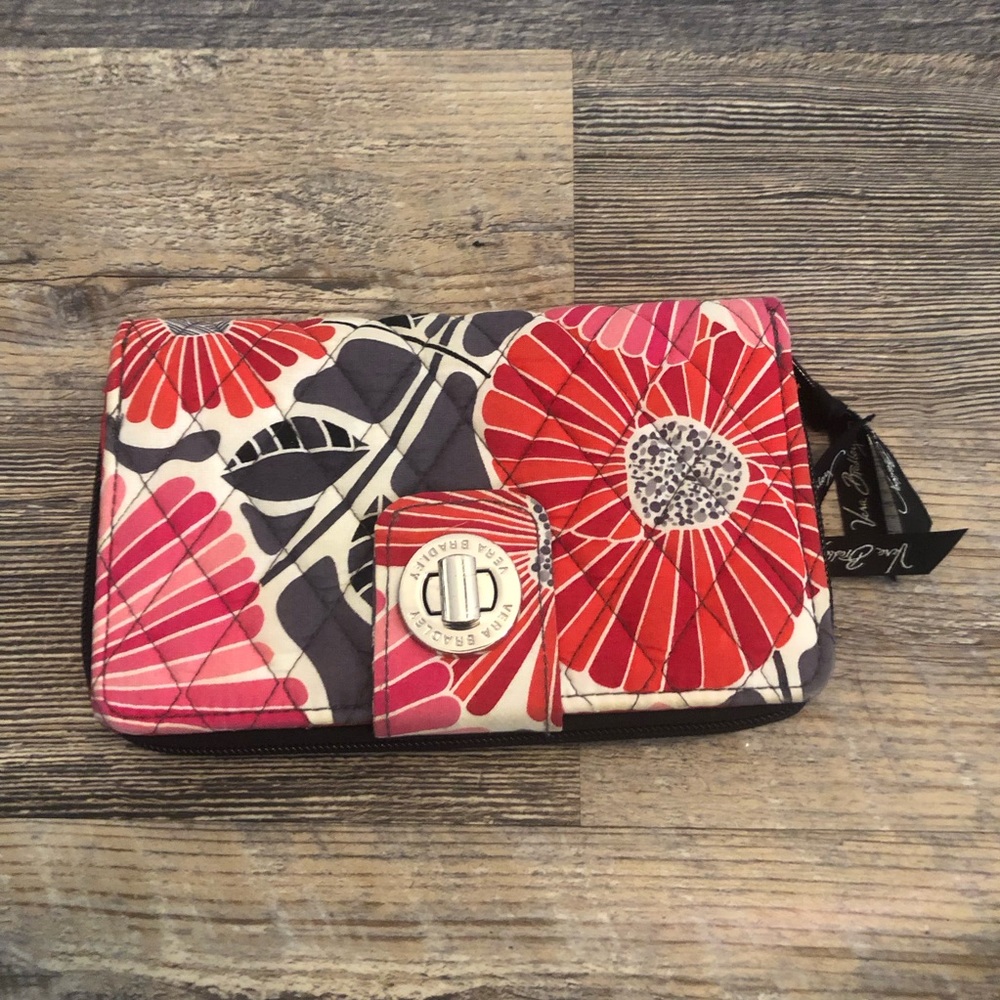 Vera Bradley Floral Wallet 8 x 5”